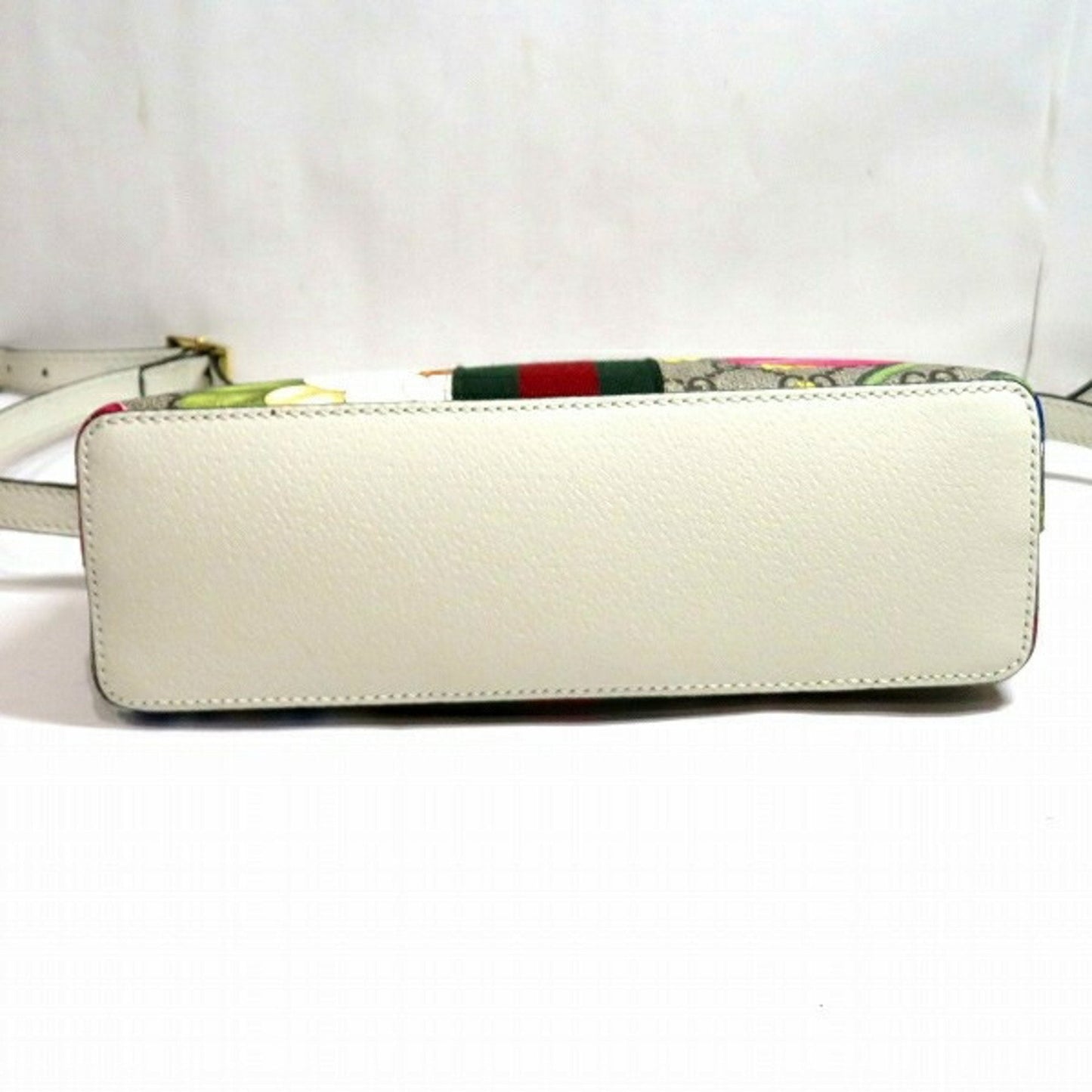 Gucci Flora  Canvas Shoulder Bag ()