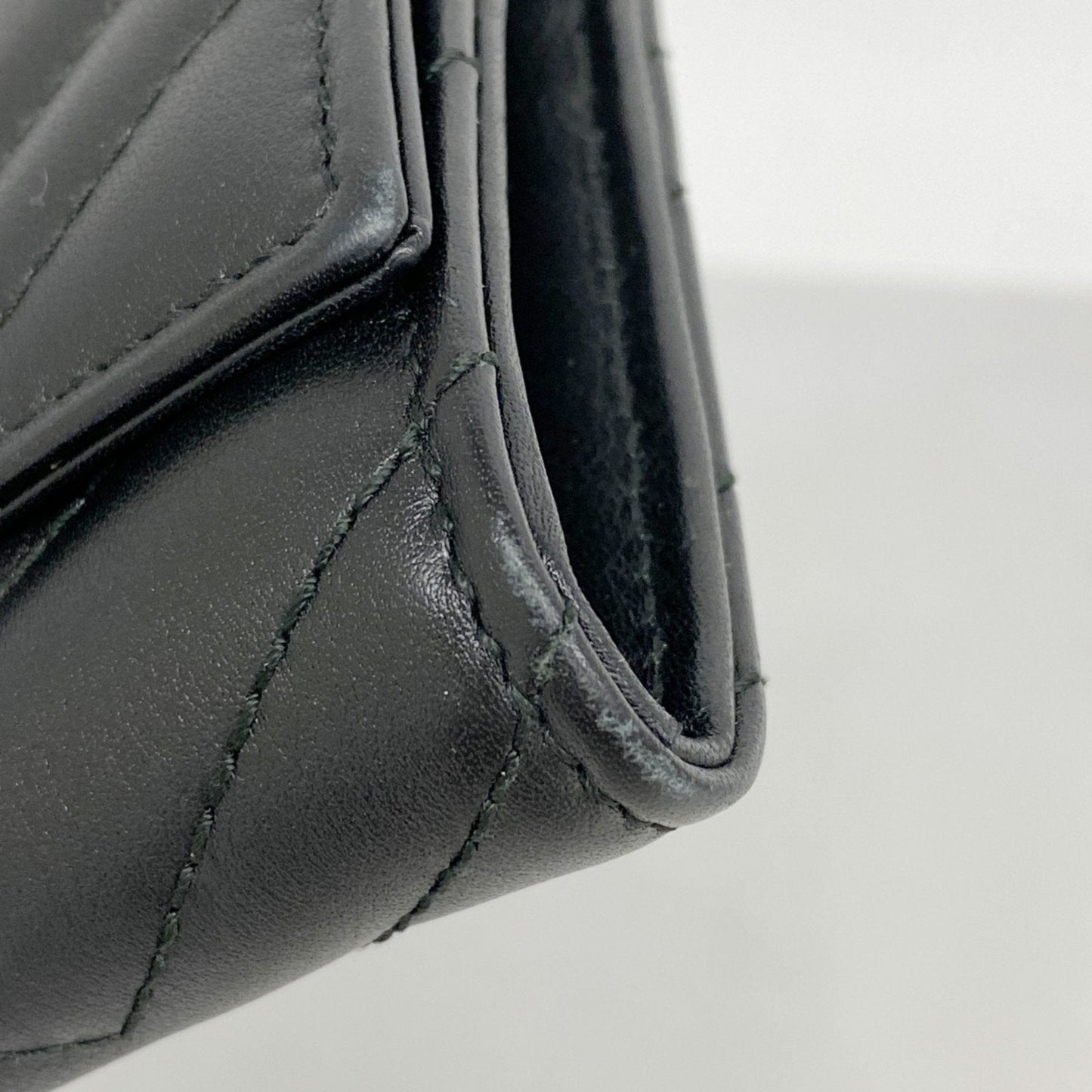 Gucci  Leather Long Wallet (Bi-Fold)