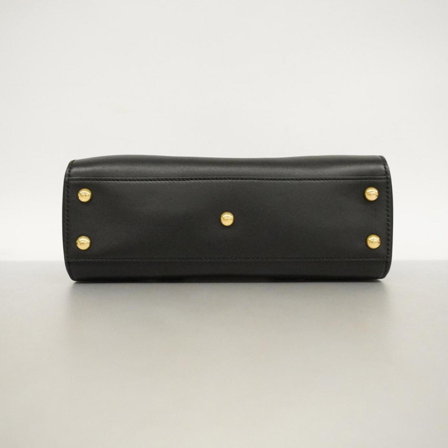 Gucci Sylvie  Leather Handbag ()