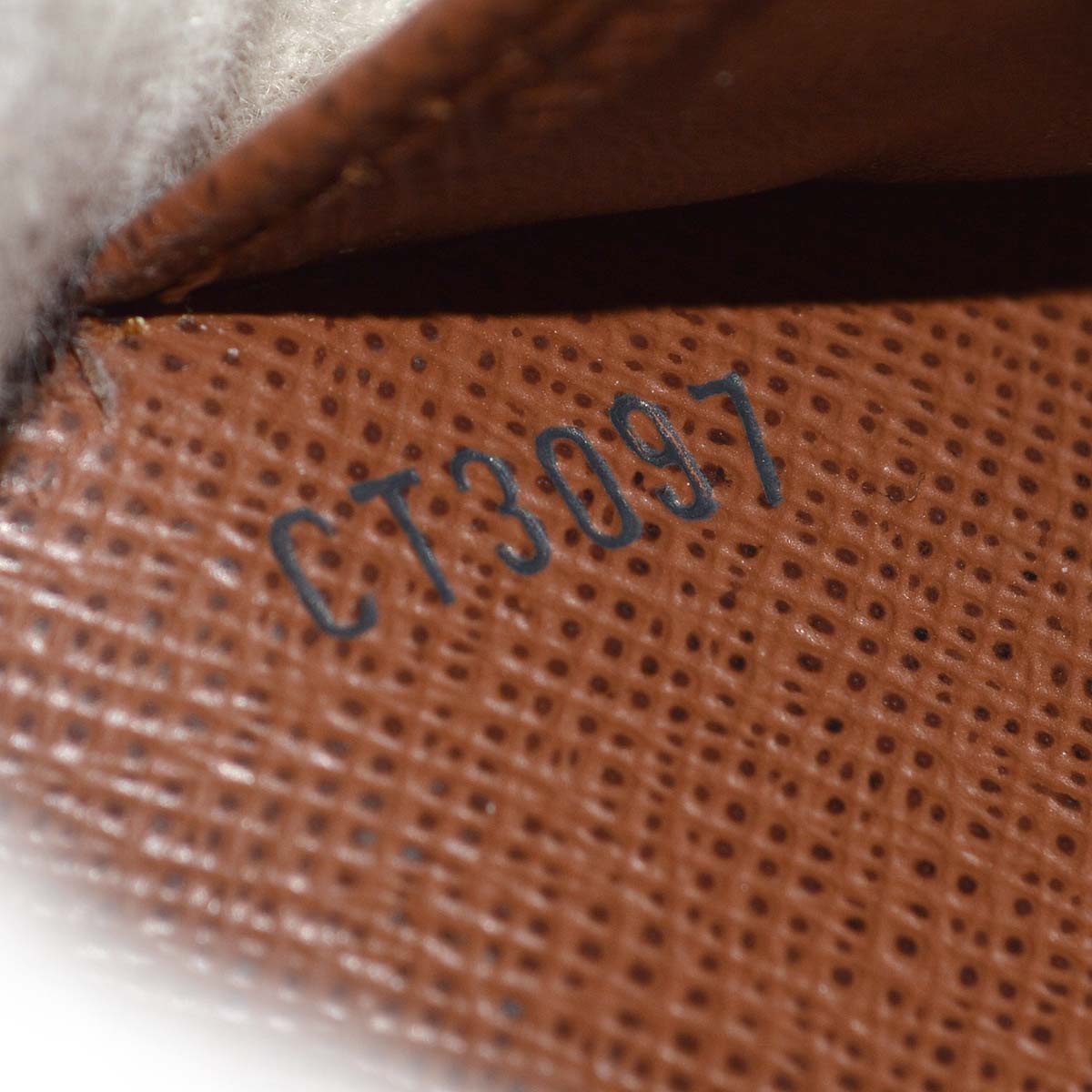 Louis Vuitton Monogram Portefeuille Magellan M60045