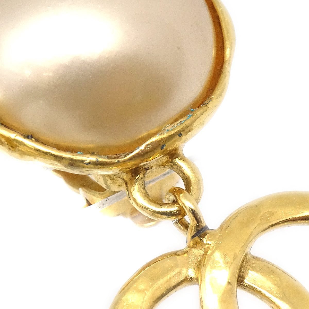 Luxury Chanel 1995 Pearl Earrings Clip-On 95P