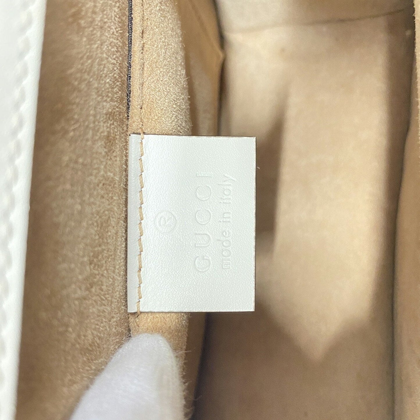 Luxury Gucci Trending 2025 Sylvie  Leather Shopper Bag ()