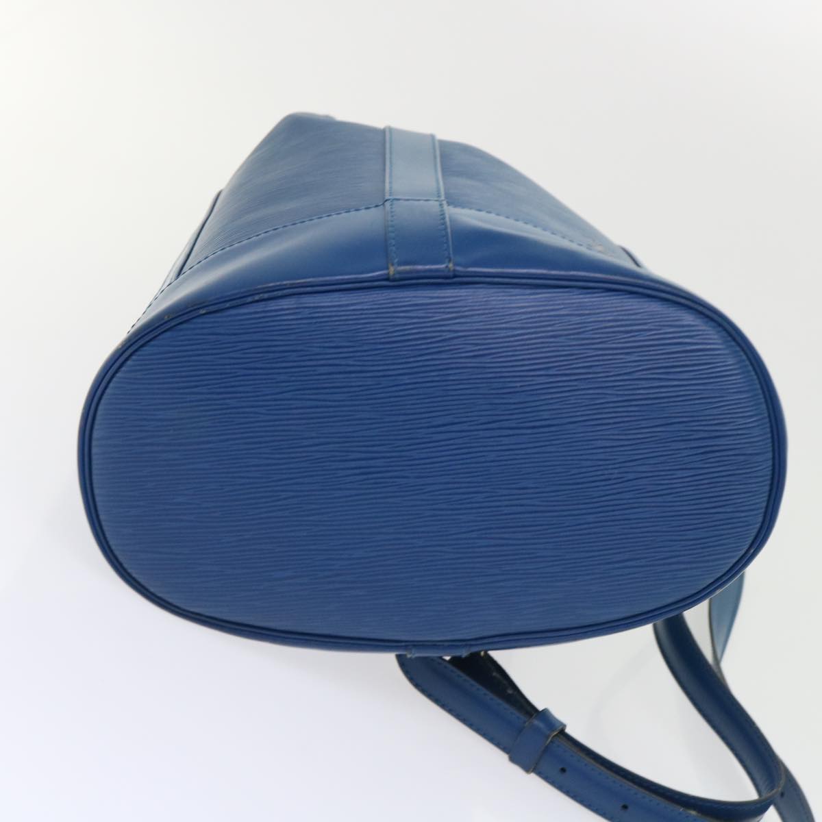 Louis Vuitton Randonnée  Leather Shoulder Bag ()