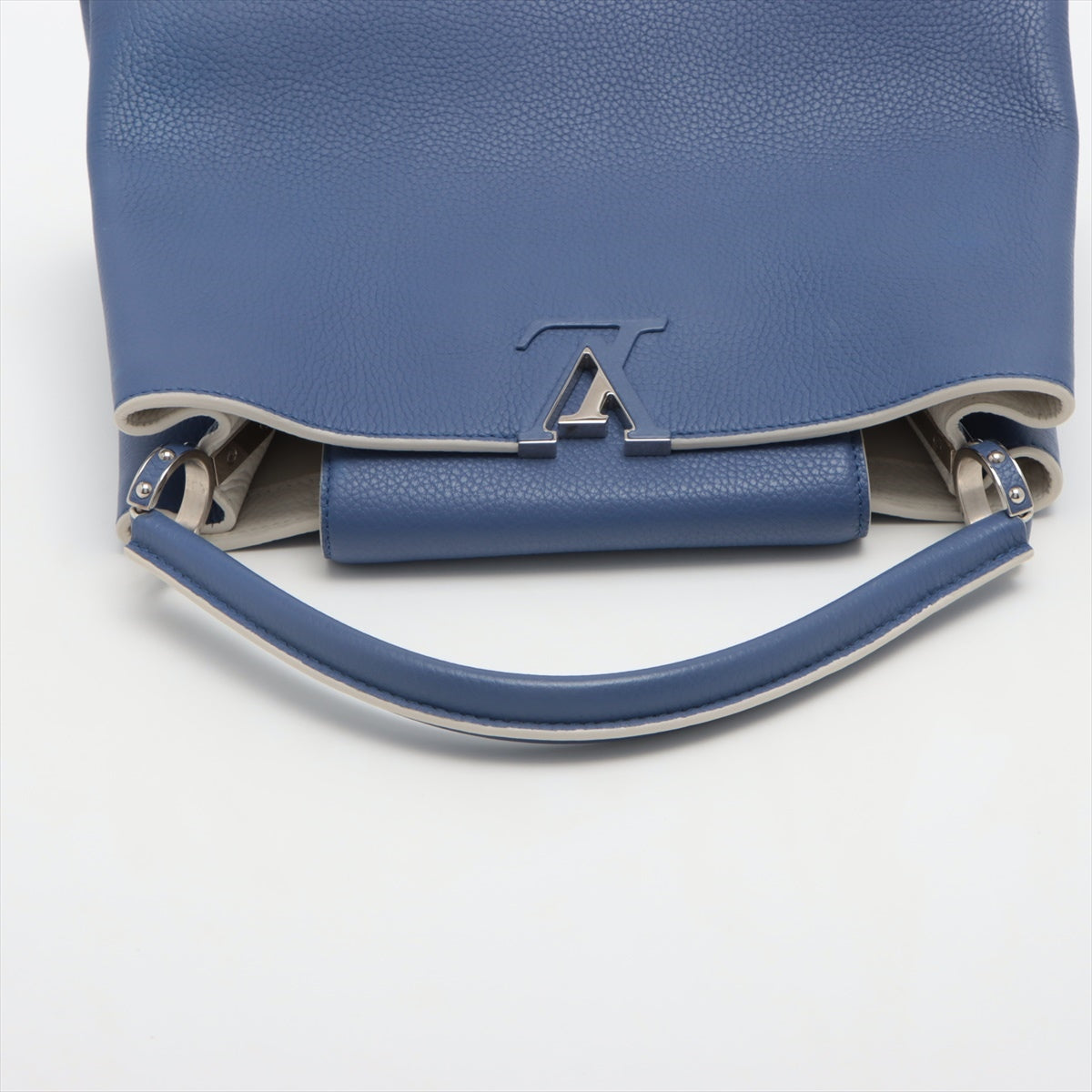 Louis Vuitton  Capsine MM
