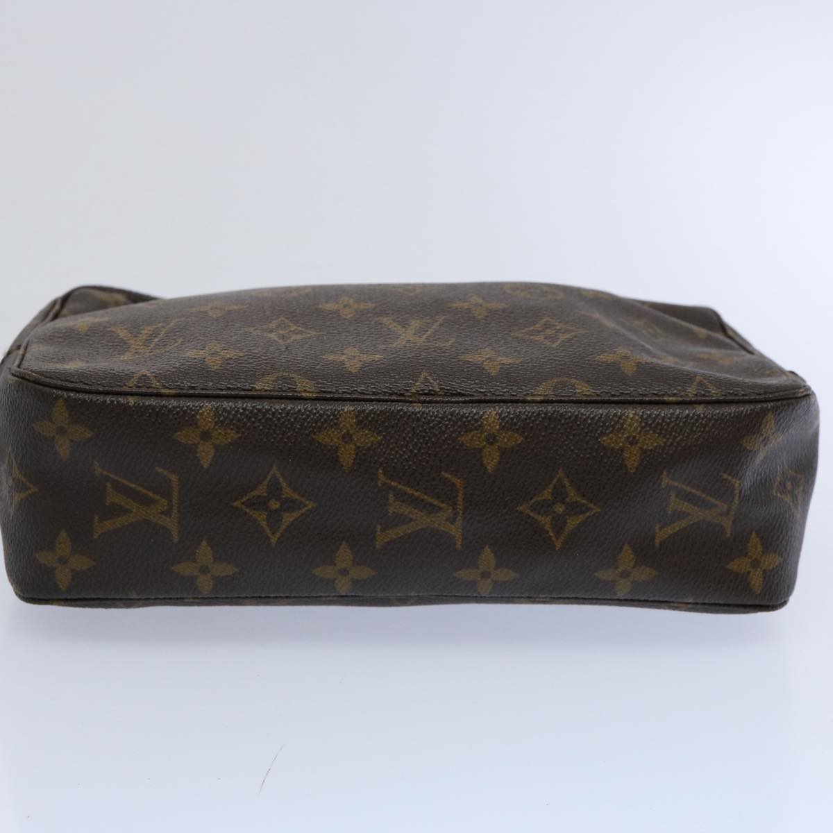 Louis Vuitton Trousse De Toilette  Canvas Clutch Bag ()