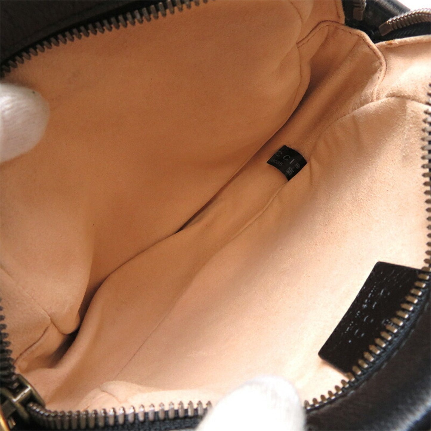 Gucci Marmont  Leather Shoulder Bag ()