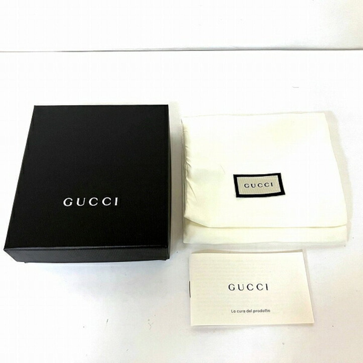 Gucci  Leather Wallet  ()