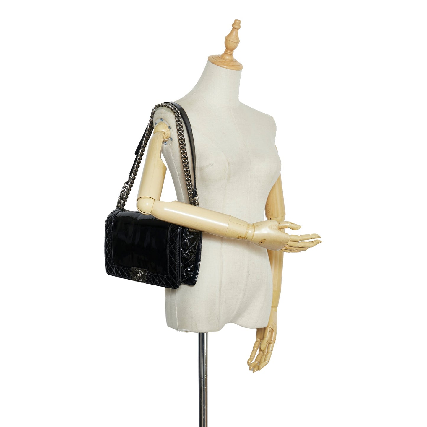 CHANEL Medium Patent Reverso Boy Flap Crossbody Bag