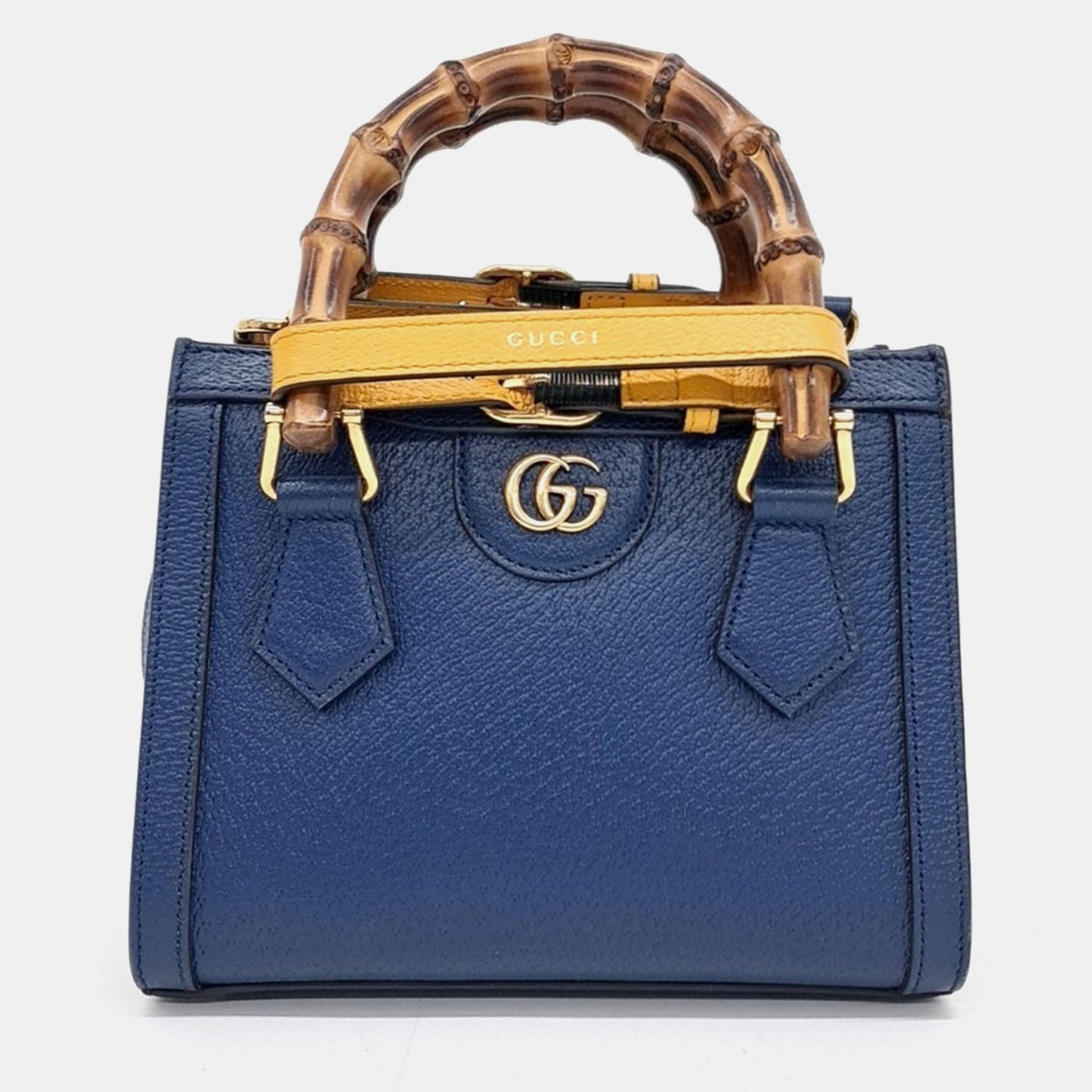 Luxury Gucci Trending 2025 Diana tote bag
