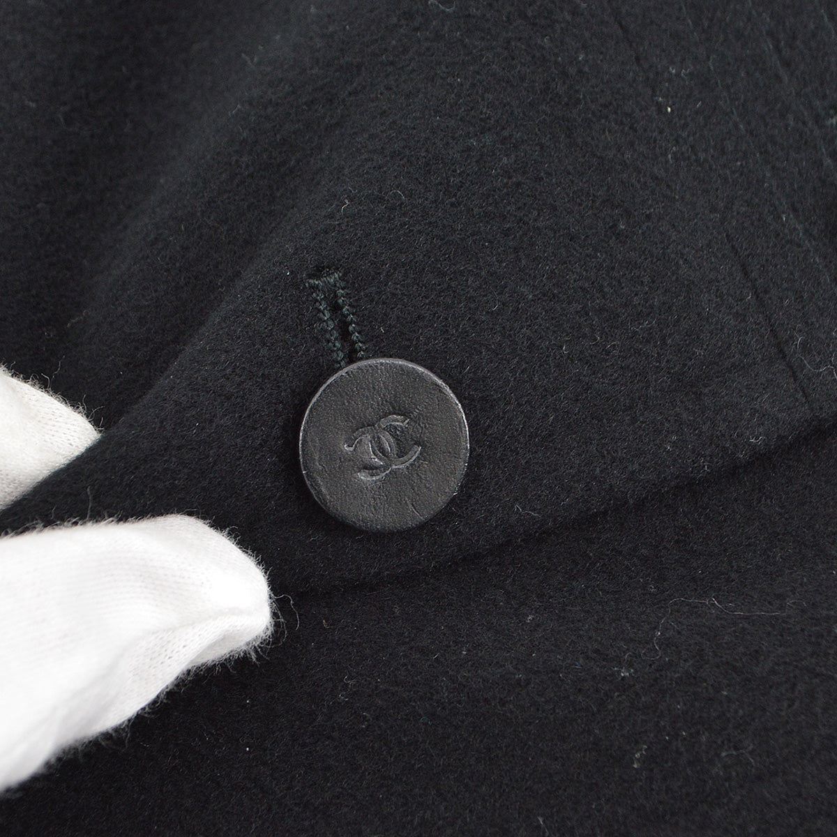 Luxury Chanel 2001 Fall buttoned A-line cashmere wrap skirt #34