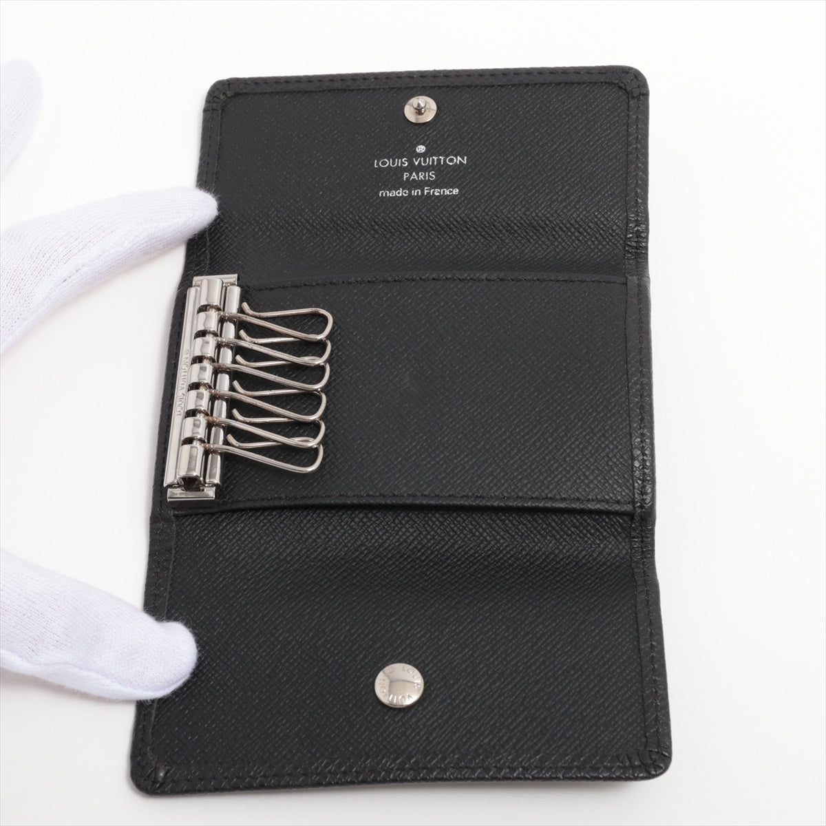 Louis Vuitton Taiga Multicle 6 M30500 Noneir Keycase