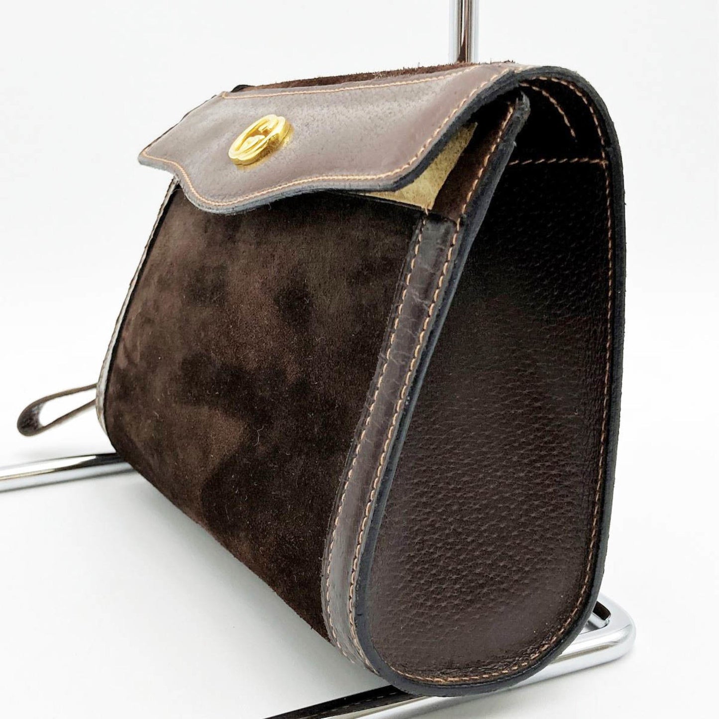 Gucci  Suede Clutch Bag ()