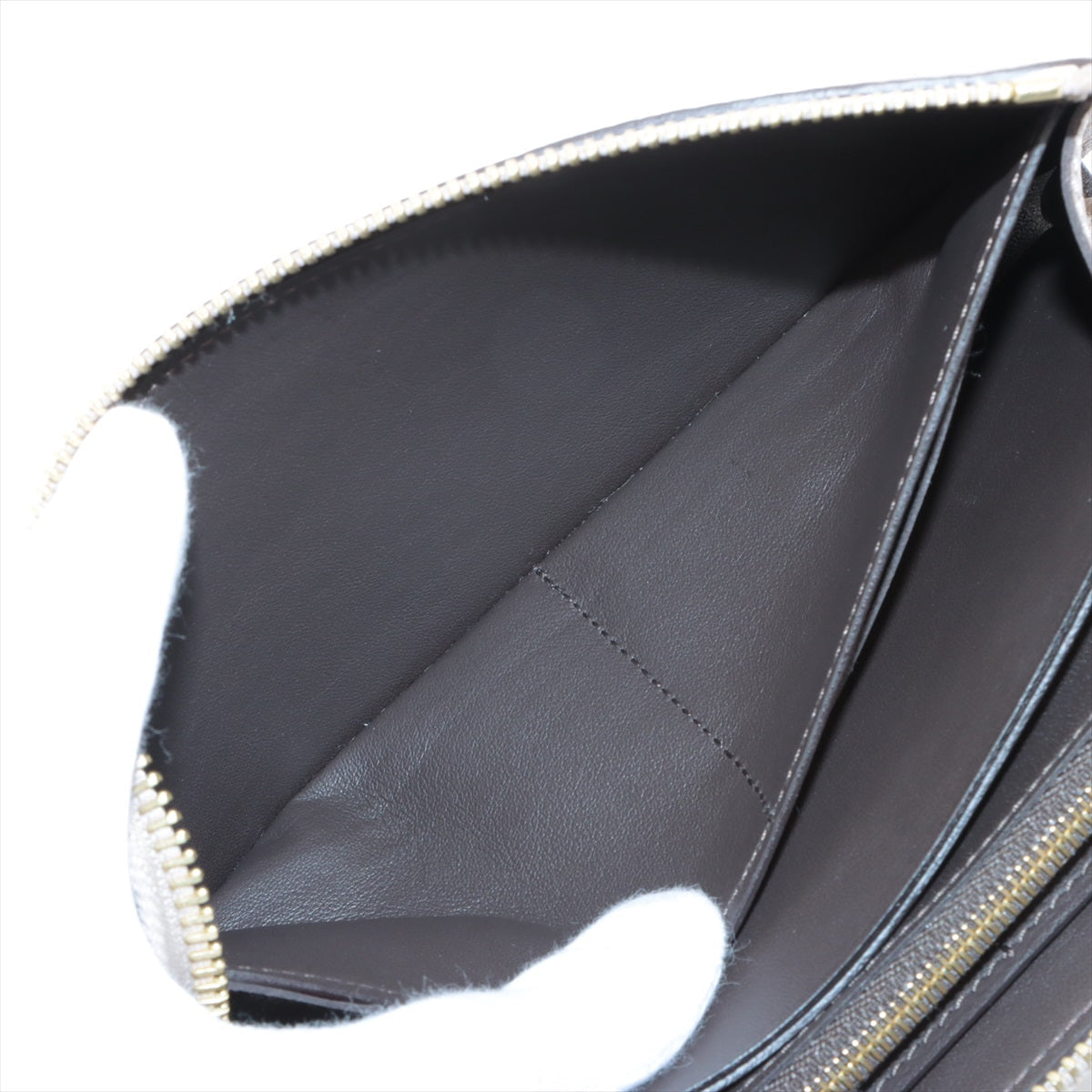 Louis Vuitton  Portfolio Comet M63104 Garage Round  Wallet  Reaction