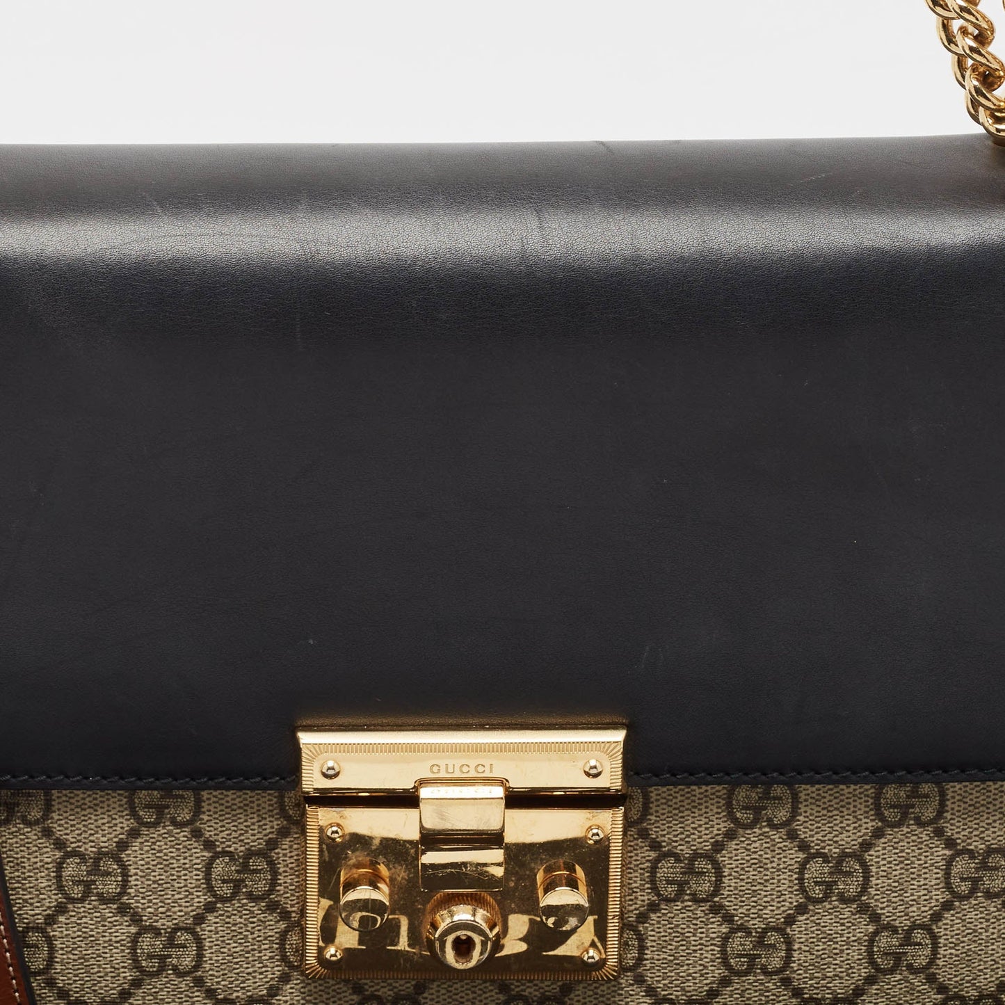 Luxury Gucci Trending 2025 Beige/black Gg Supreme Canvas And Leather Medium Padlock Shoulder Bag..