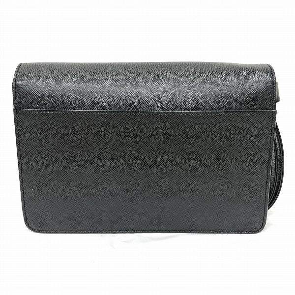 Louis Vuitton Taiga Selenga Clutch Bag M30782