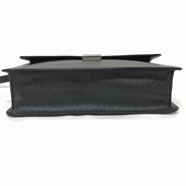 Louis Vuitton Taiga Selenga Clutch Bag M30782