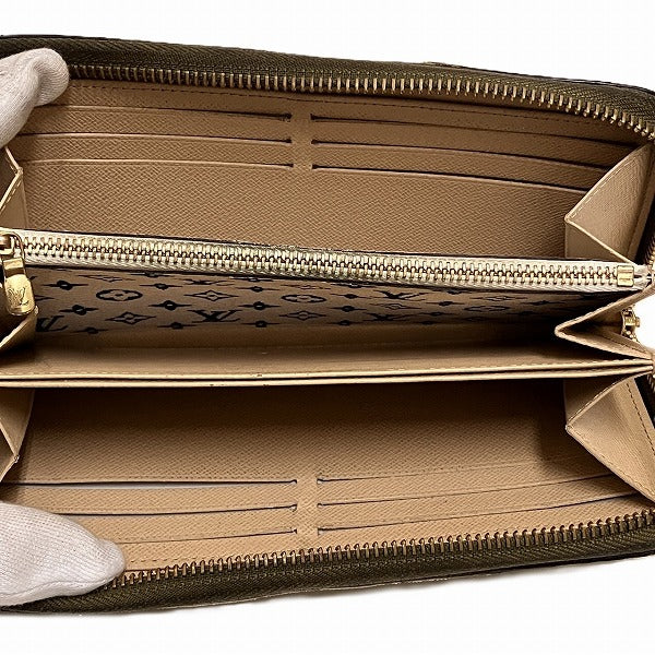 Louis Vuitton Monogram Giant Zippy Wallet M67549