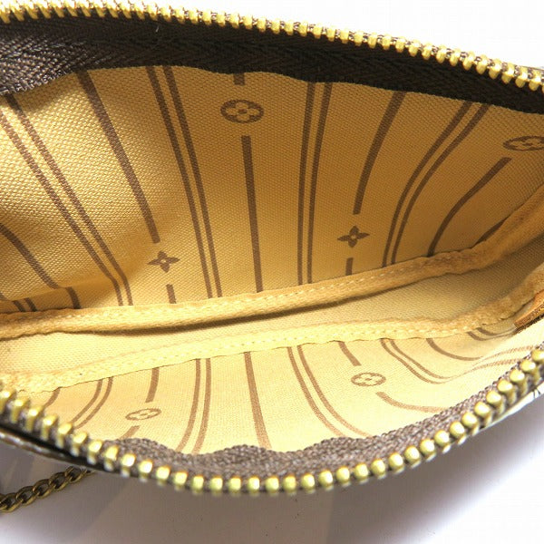 Louis Vuitton Mini Pochette Accessoires Clutch