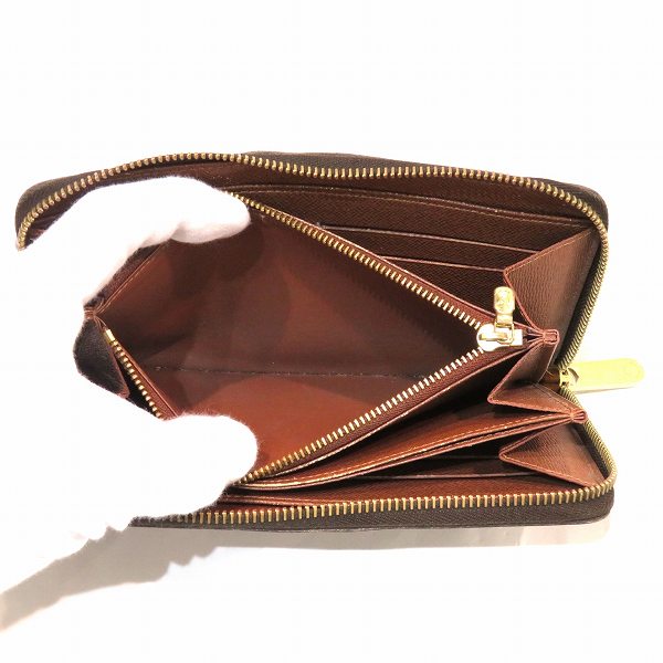 Louis Vuitton Monogram Zippy Wallet M42616