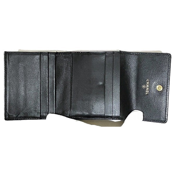 Chanel Coco Button Trifold Wallet A20902
