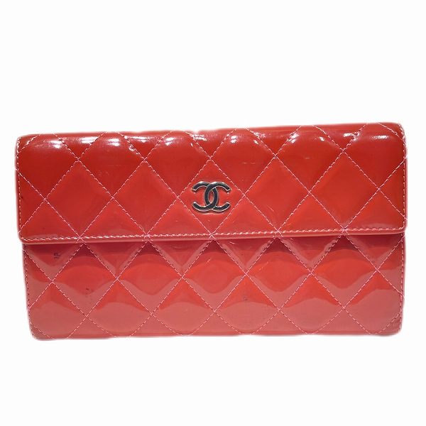 Chanel Matelasse Patent Leather Bifold Wallet