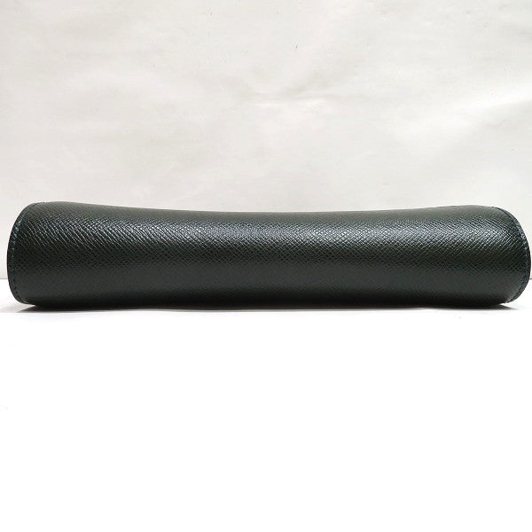Louis Vuitton Taiga Baikal Clutch M30184