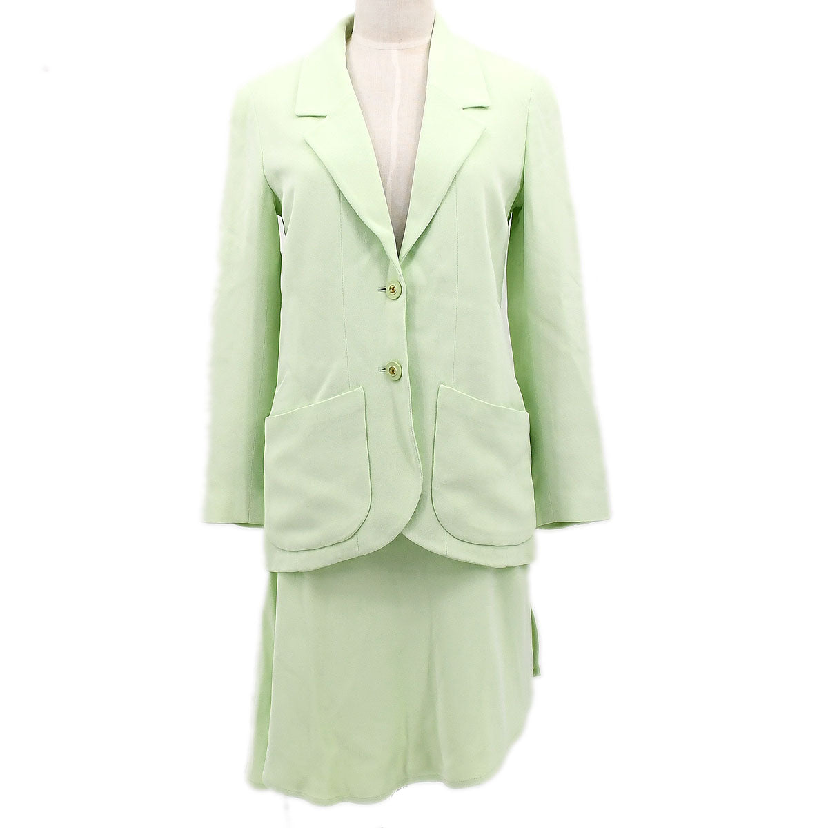 Luxury Chanel Spring 1994 jacket skirt suit #40