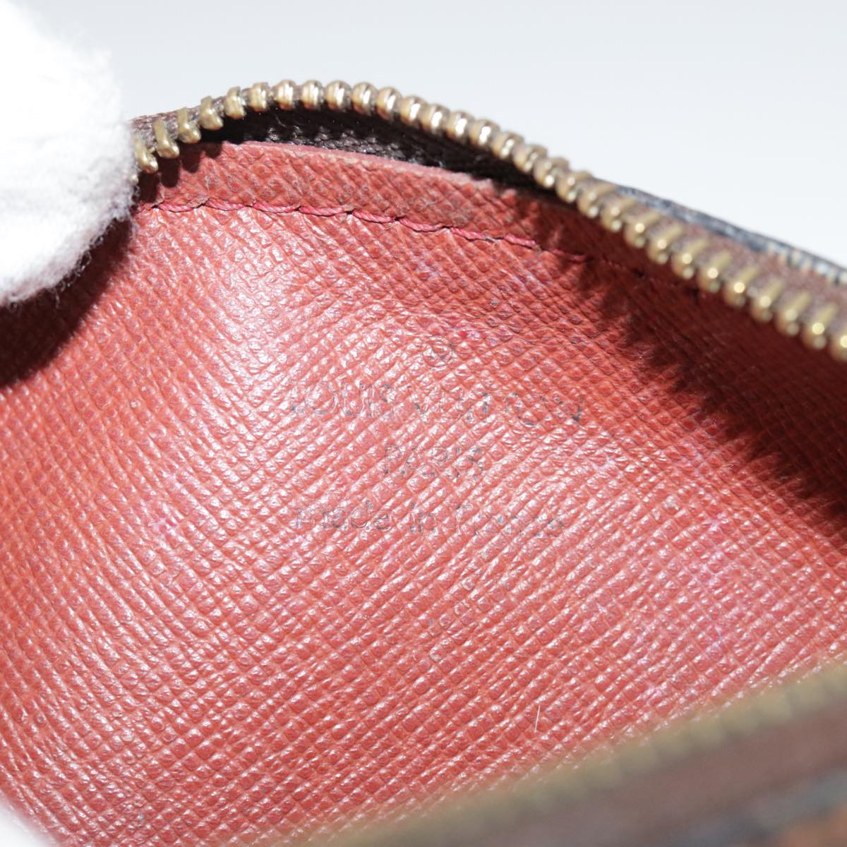 LOUIS VUITTON Damier Ebene Papillon Pouch LV 104382