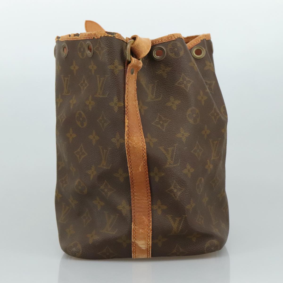 LOUIS VUITTON Monogram Petit Noe Shoulder Bag M42226 LV 105402