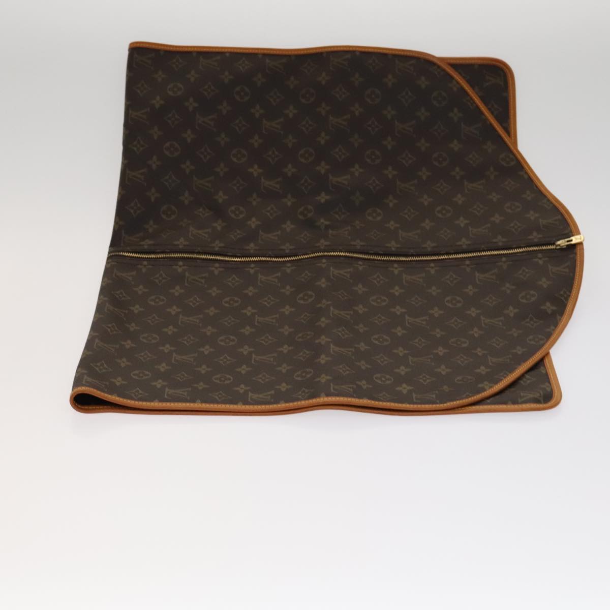 LOUIS VUITTON Monogram Garment Cover LV 105551