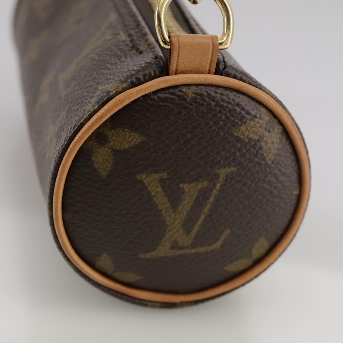 LOUIS VUITTON Monogram Papillon Pouch LV 105663