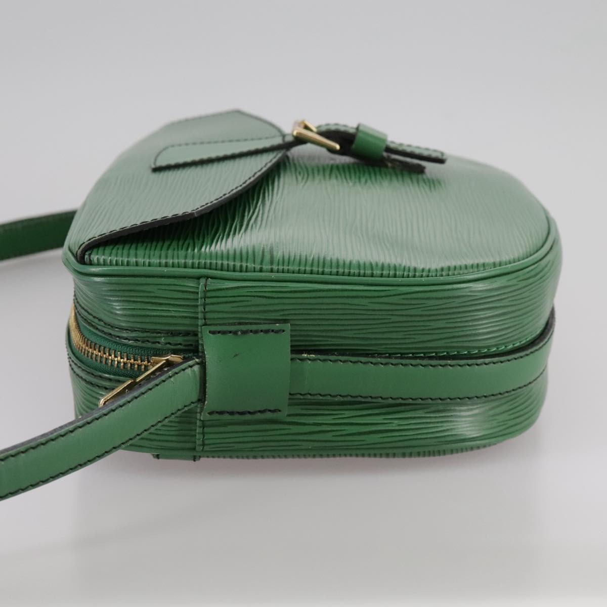 LOUIS VUITTON Epi Jeune Fille MM Shoulder Bag Green M52154 LV 105765