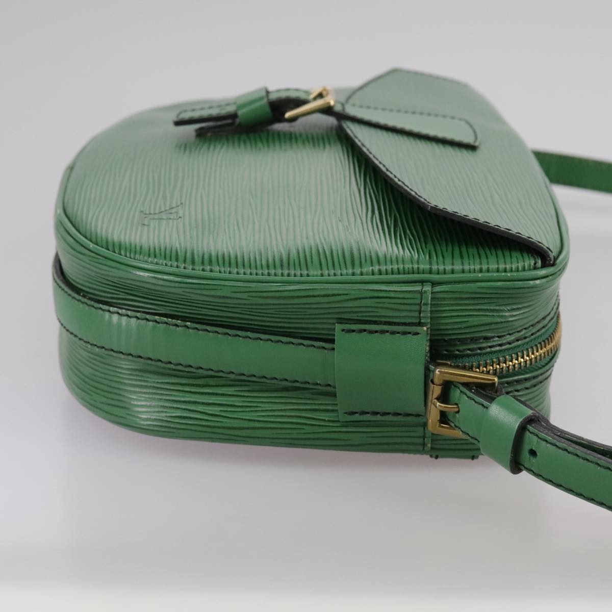 LOUIS VUITTON Epi Jeune Fille MM Shoulder Bag Green M52154 LV 105765