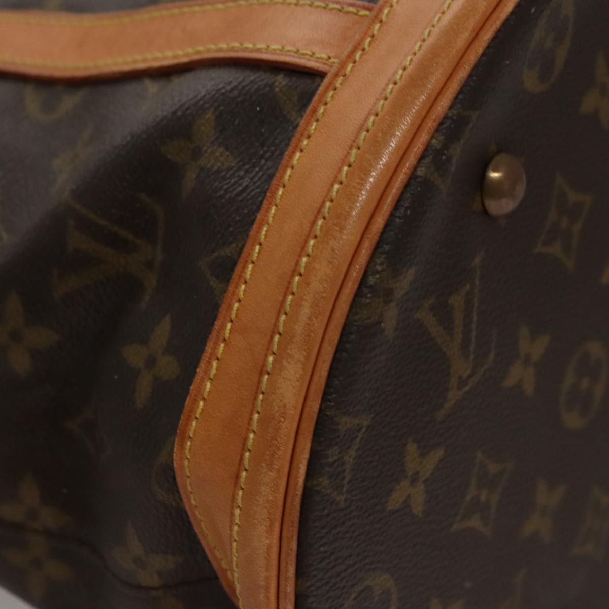 LOUIS VUITTON Monogram Bucket GM Shoulder Bag M42236 LV 105836