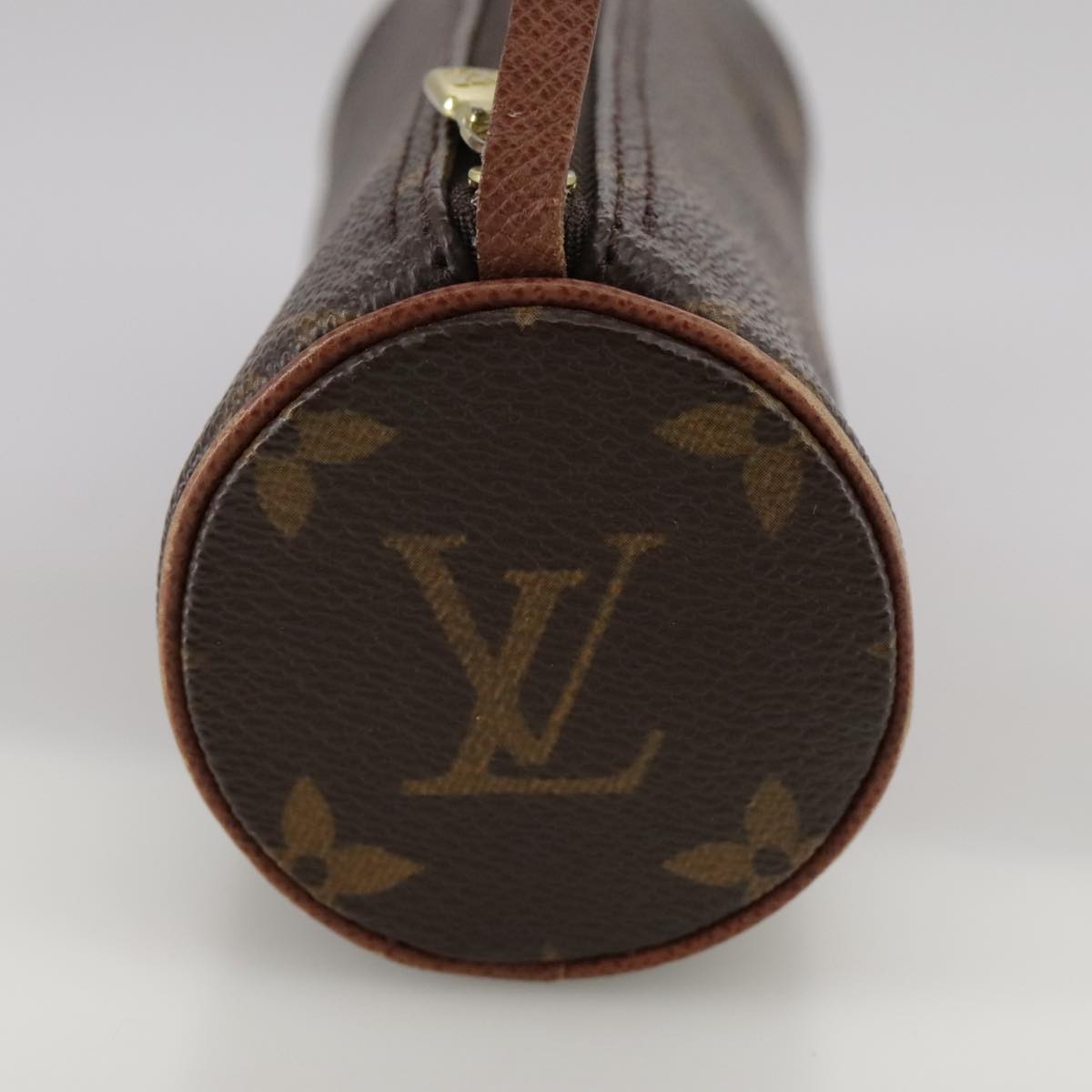 LOUIS VUITTON Monogram Papillon Pouch LV 105857