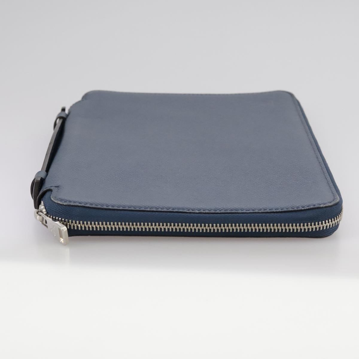LOUIS VUITTON Taiga iPad Case Navy LV 106731