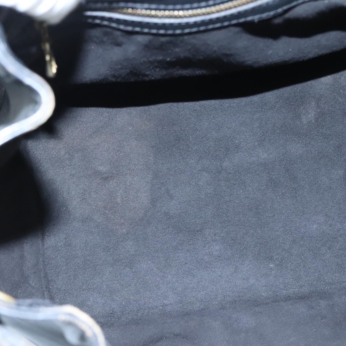 LOUIS VUITTON Epi Petit Noe Shoulder Bag Black M44102 LV 107067