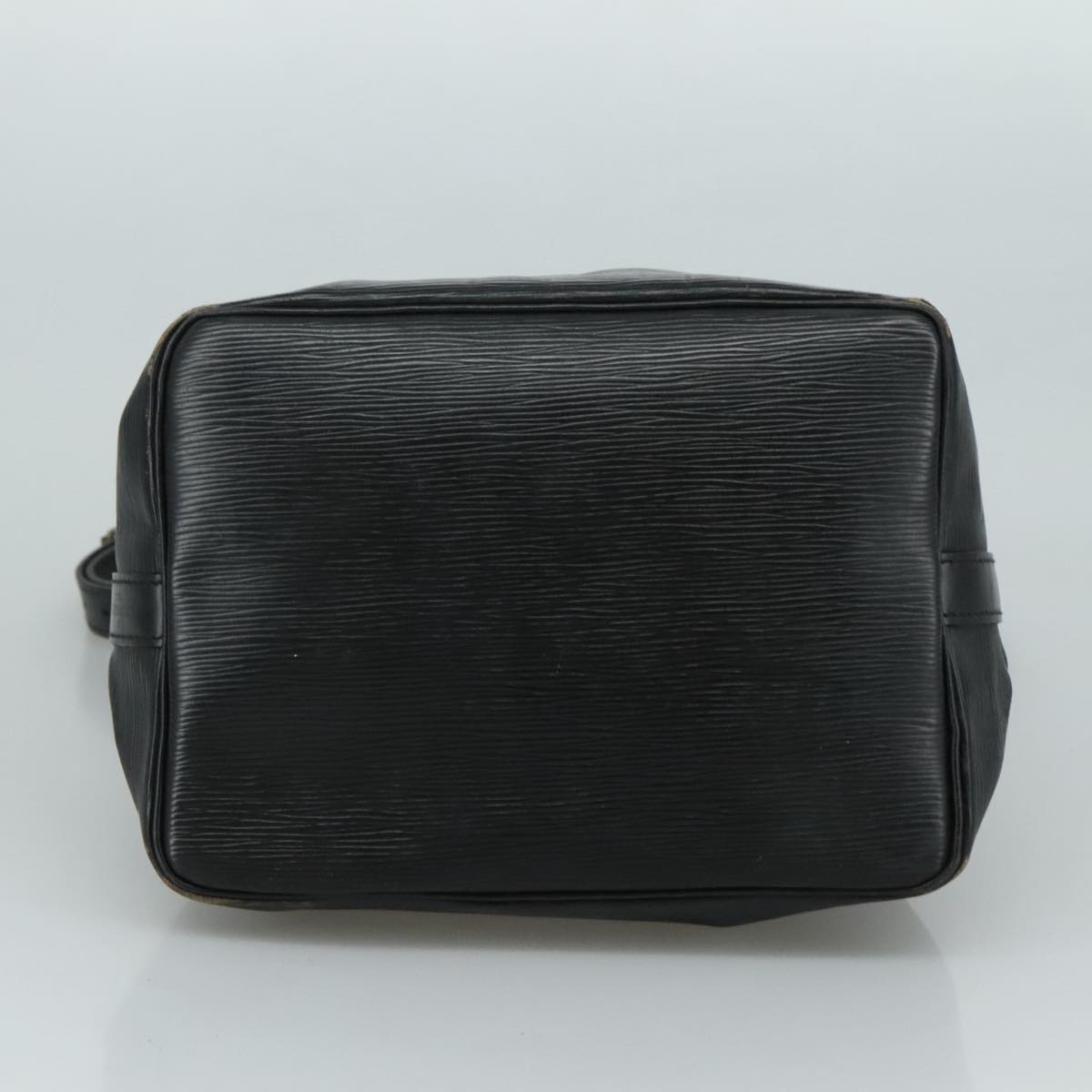 LOUIS VUITTON Epi Petit Noe Shoulder Bag Black M44102 LV 107067