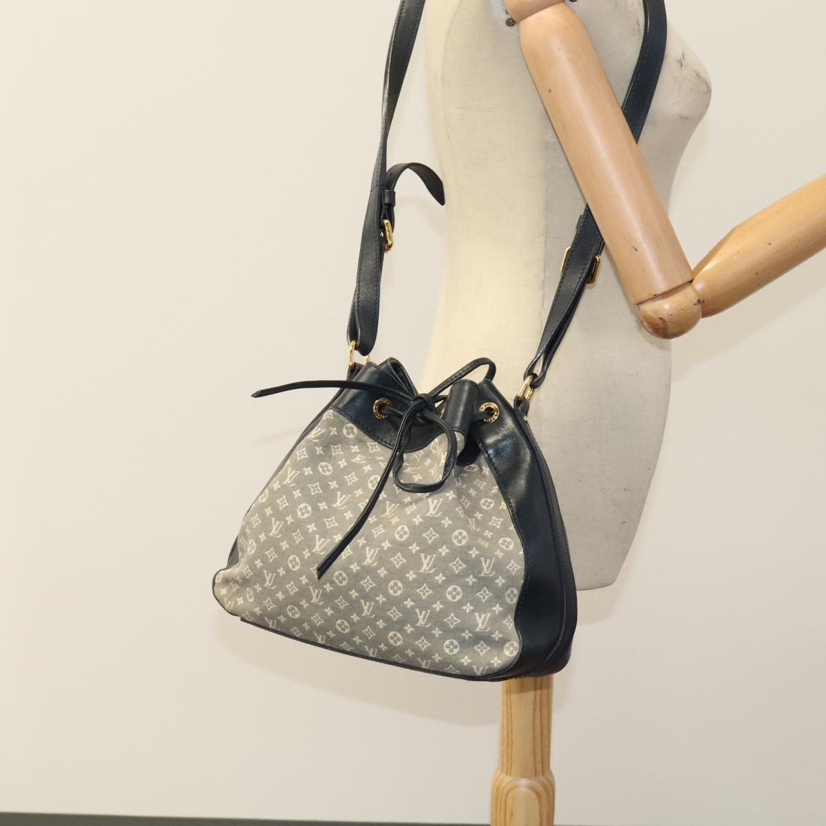 LOUIS VUITTON Monogram Idylle Noe Shoulder Bag Uncle M40671 LV 107391