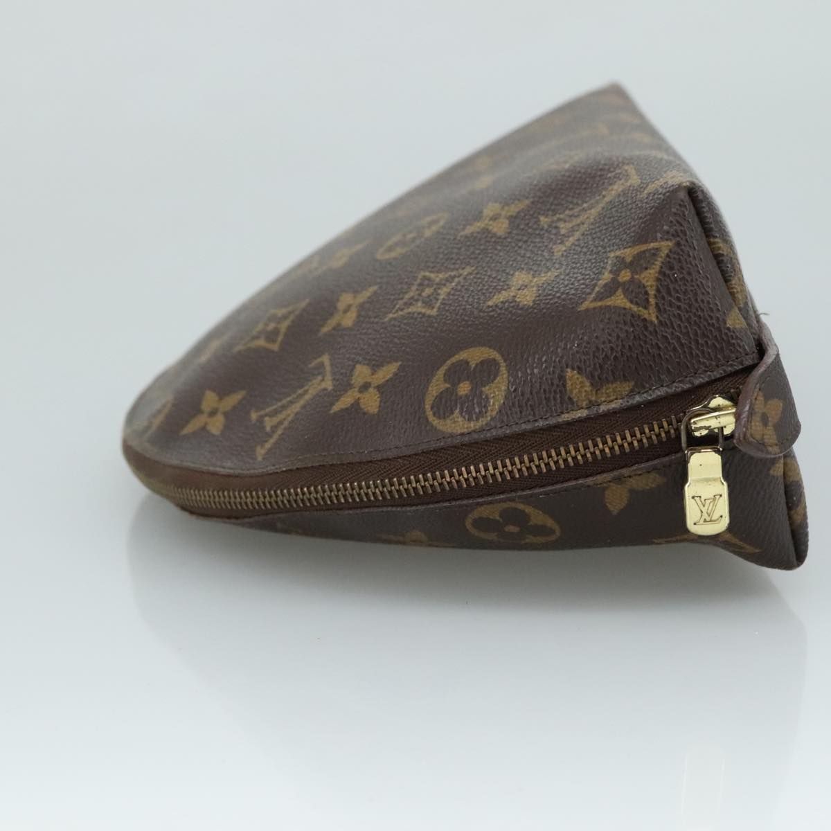 LOUIS VUITTON Monogram Trousse Demi Ronde Cosmetic Pouch M47520 LV 107392