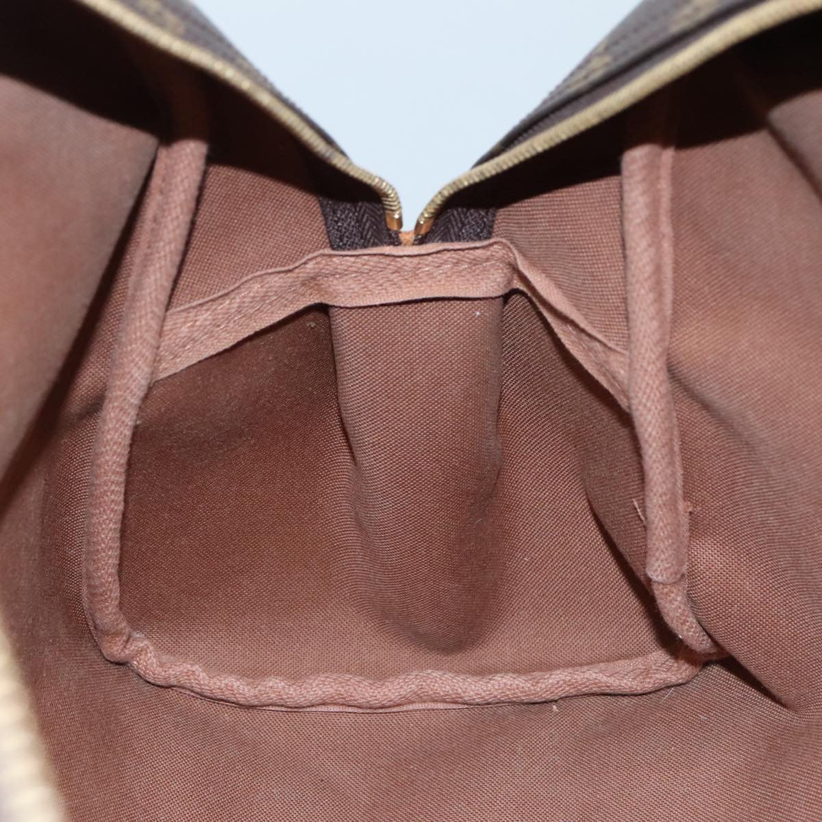 LOUIS VUITTON Monogram Montorgueil GM Shoulder Bag M95566 LV 107424