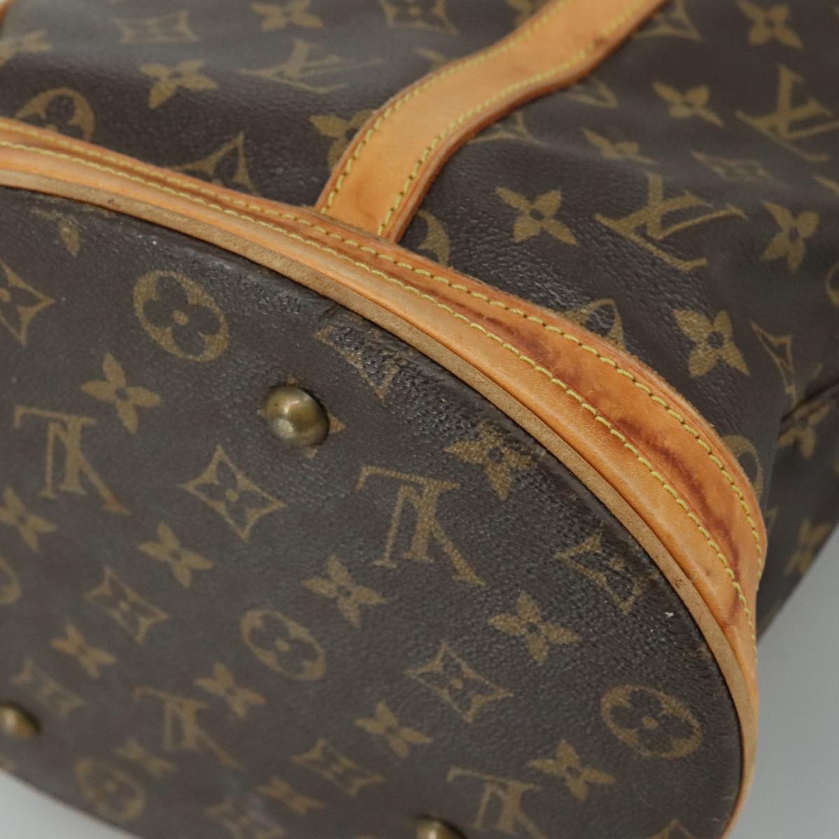 LOUIS VUITTON Monogram Bucket GM Shoulder Bag M42236 LV 107441
