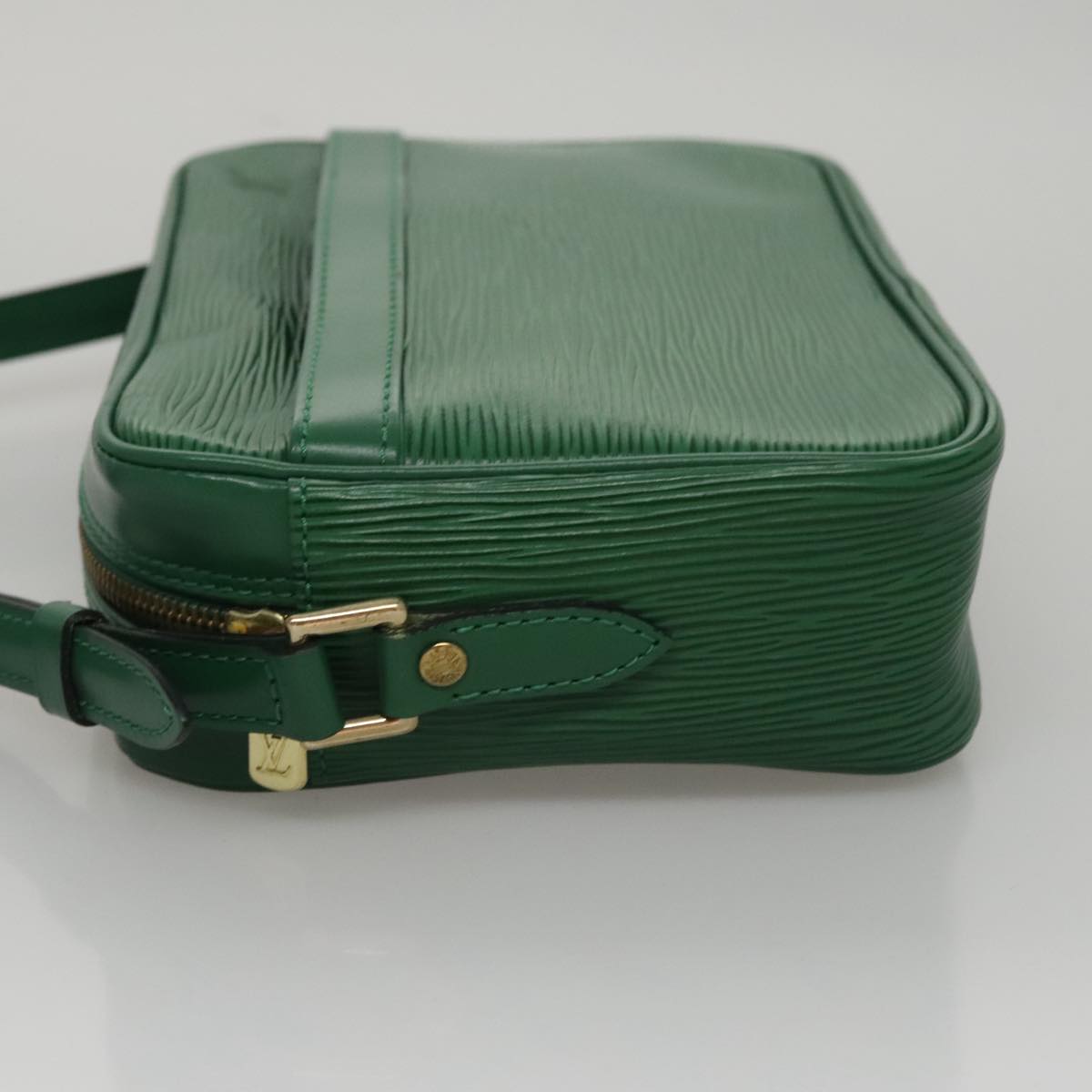 LOUIS VUITTON Epi Trocadero 23 Shoulder Bag Green M52304 LV 107469