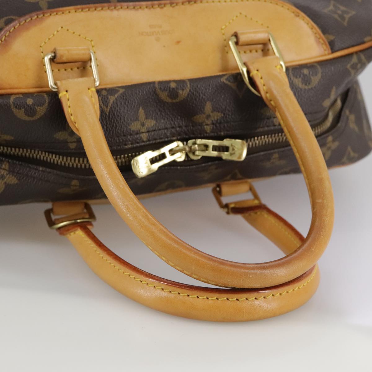 LOUIS VUITTON Monogram Deauville Hand Bag M47270 LV 107653