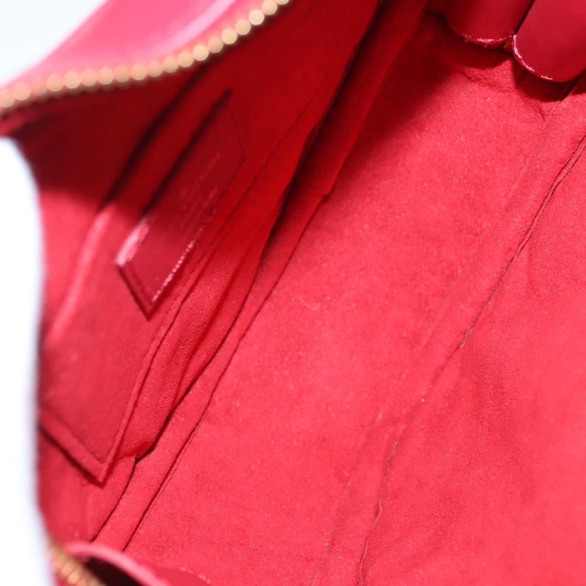 LOUIS VUITTON New Wave Ecarlat Shoulder Bag Leather Red M52794 LV 107662A