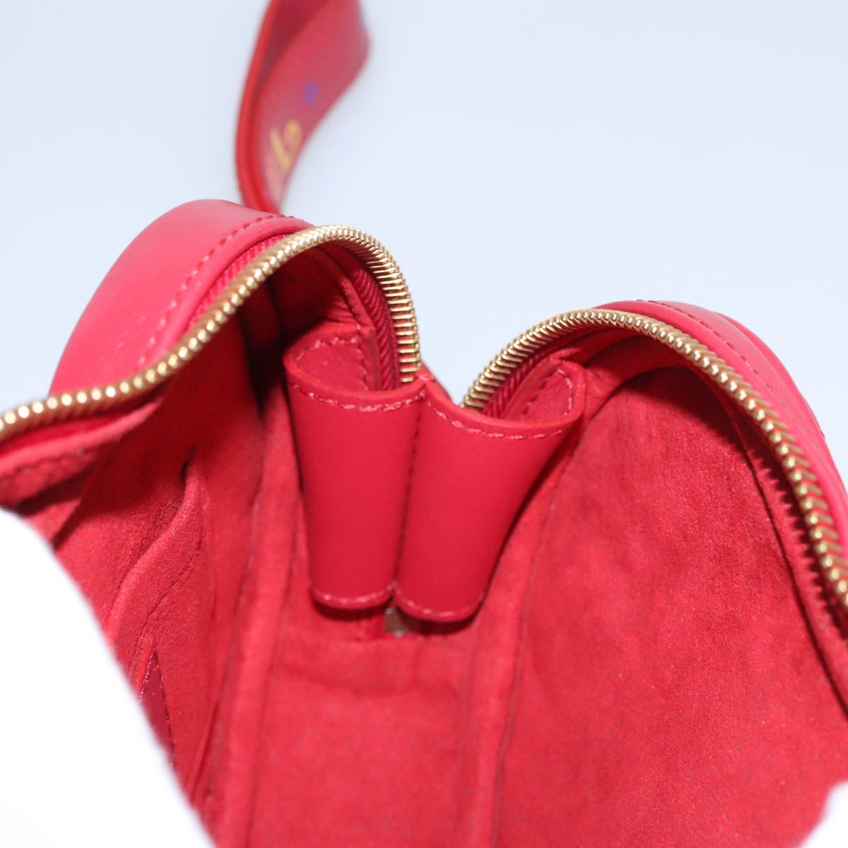 LOUIS VUITTON New Wave Ecarlat Shoulder Bag Leather Red M52794 LV 107662A