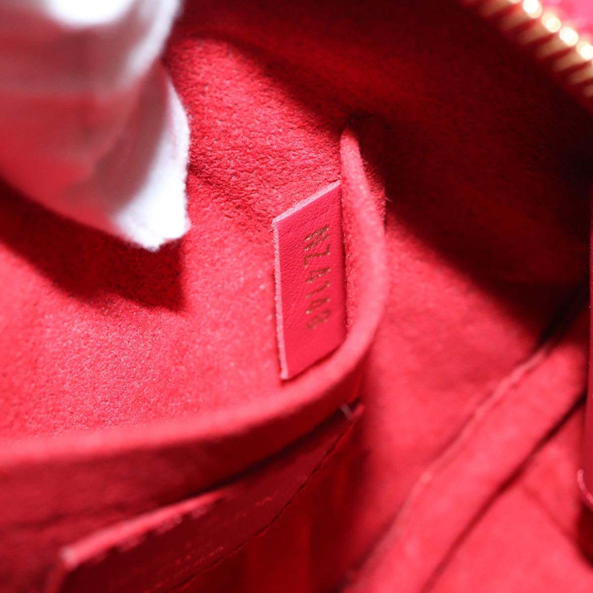 LOUIS VUITTON New Wave Ecarlat Shoulder Bag Leather Red M52794 LV 107662A