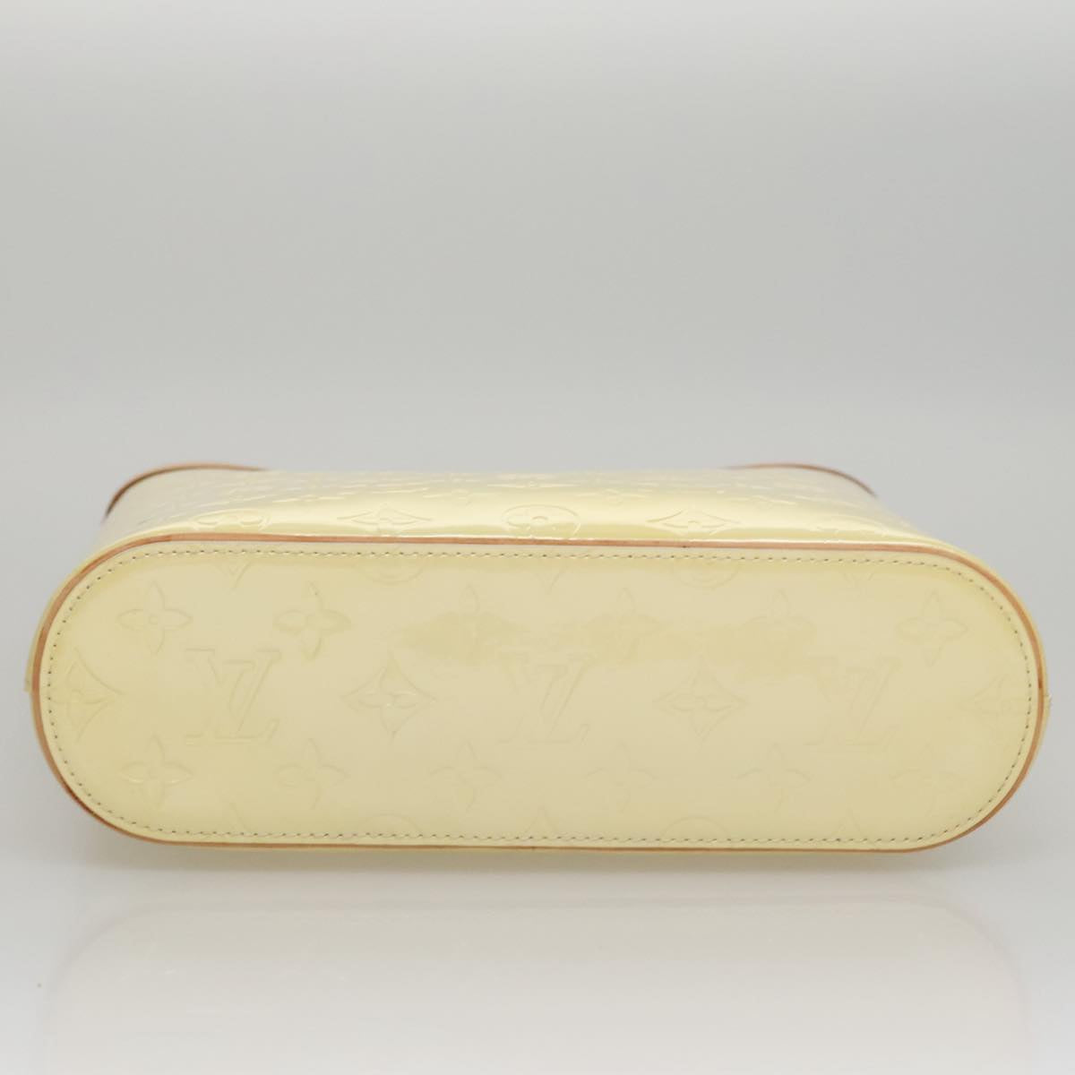 LOUIS VUITTON Monogram Vernis Stillwood Hand Bag Perle M91366 LV 107668