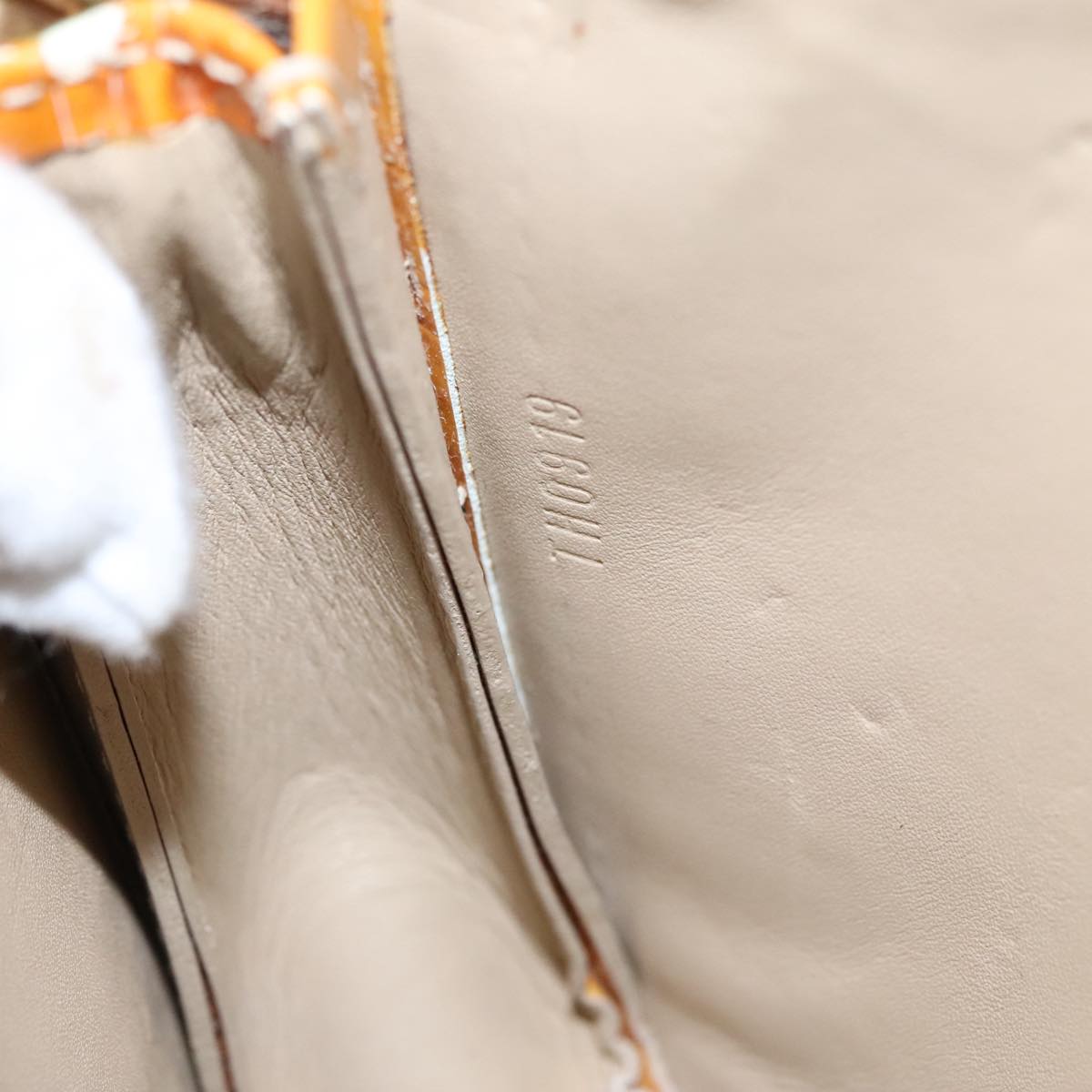 LOUIS VUITTON Monogram Vernis Lexington Accessory Pouch Beige M91010 107670
