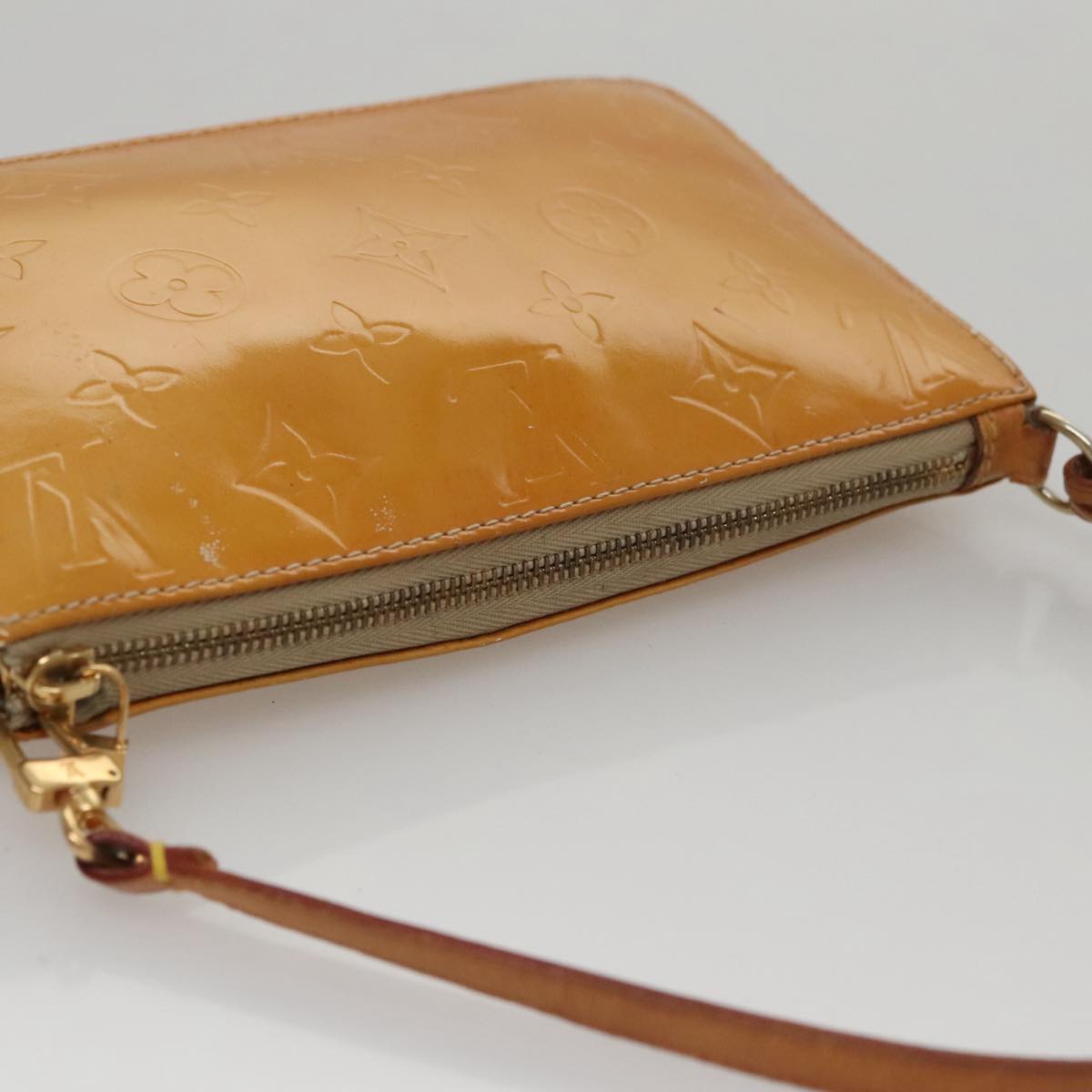 LOUIS VUITTON Monogram Vernis Lexington Accessory Pouch Beige M91010 107670